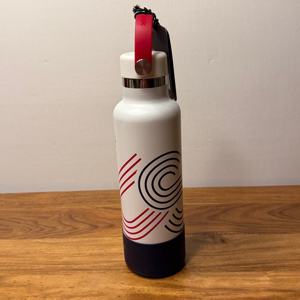 Hydro Flask White Water Bottle with Navy Base and Red Accent